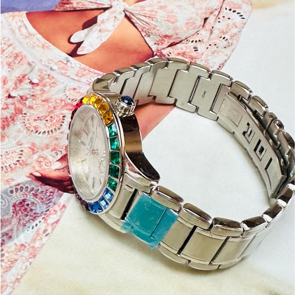 Invicta Angel Lady Ladies Watch Quartz - Picture 7 of 11